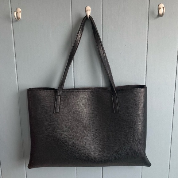 Vince Camuto vegan leather tote - Picture 2 of 3